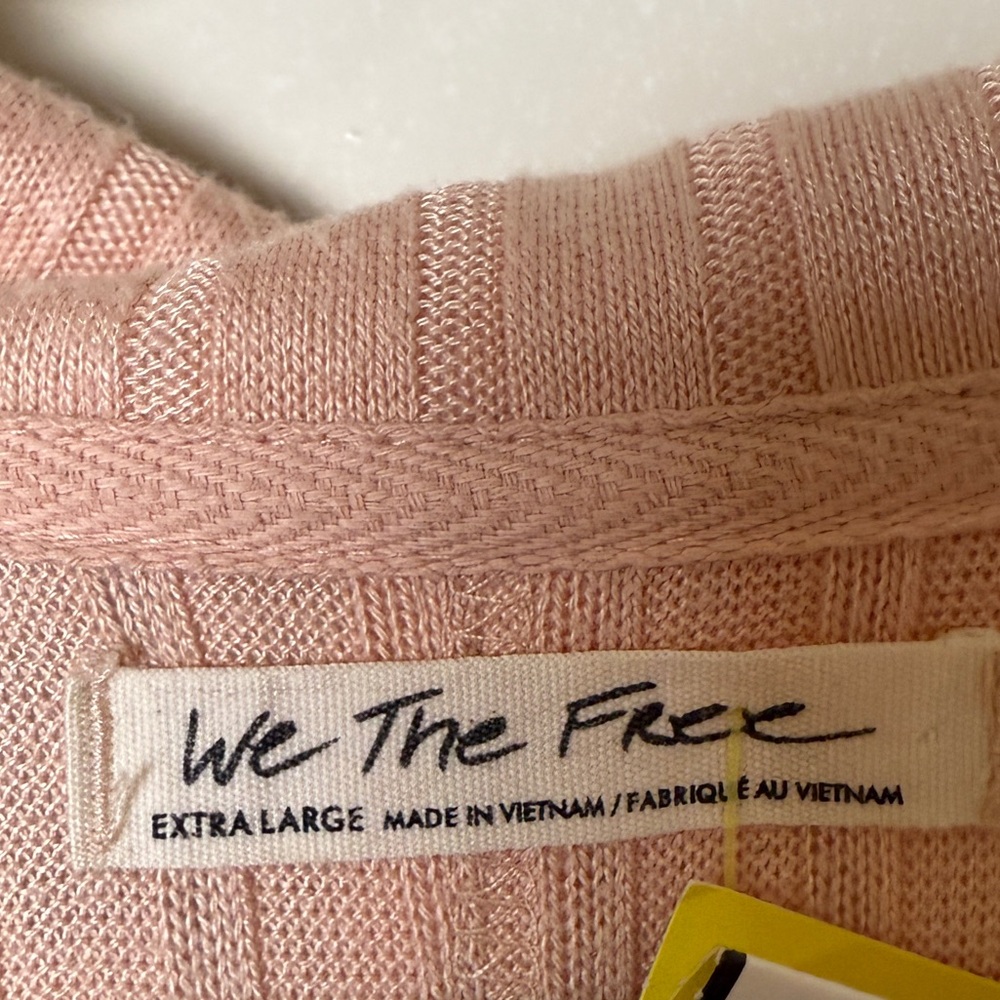 We The Free Pink V-Neck Shirt - Picture 5 of 5
